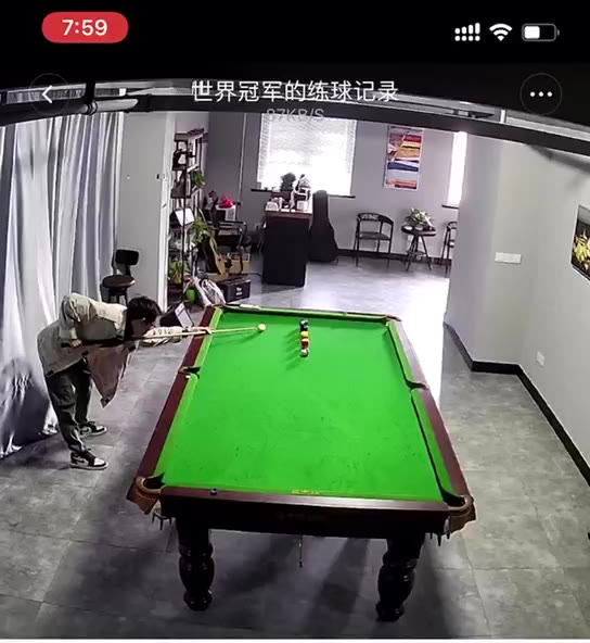 学员自我评价：最后第四颗球杆法用的太低了，白球打点的细腻程度还需训练。