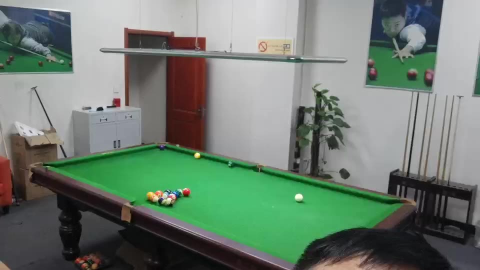 后手老是抬起来