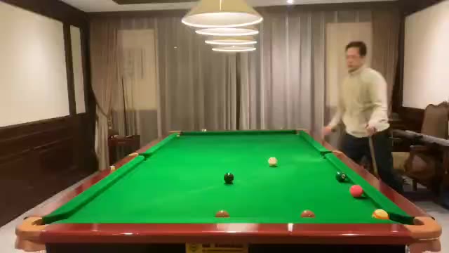 选了1v1微信教练沟通，怎么加微信？