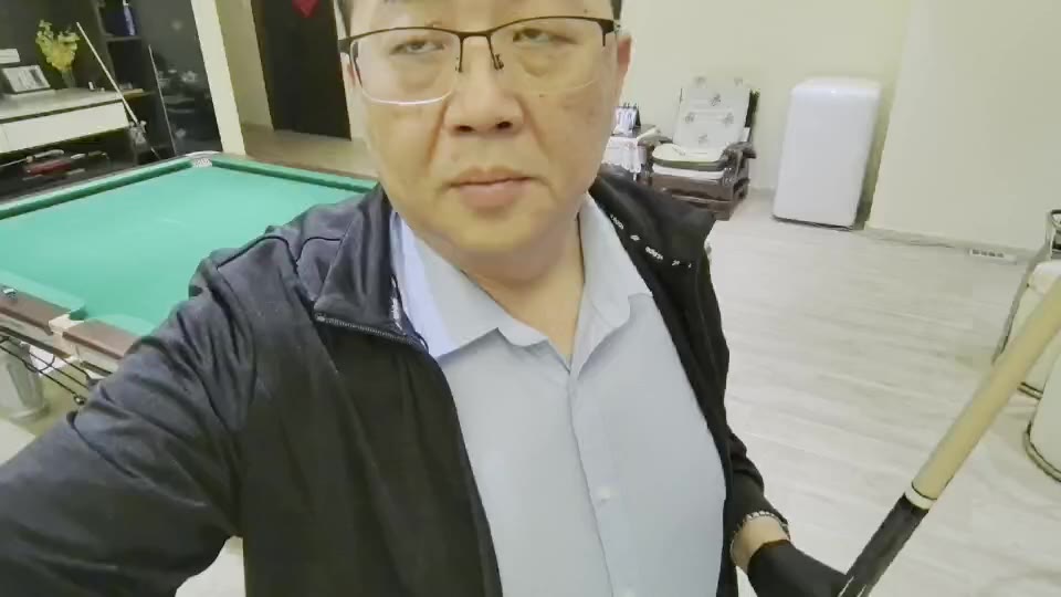 老师好，练习了好几个月了，会员都续费了一年，目前就这个水平，中杆吃一库应该能掌握，只是准度不行，袋口球总失误，是否可以进行下个练习？